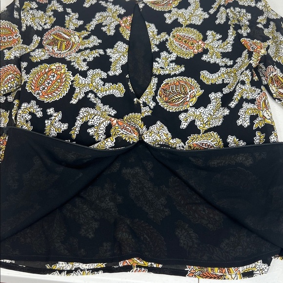 Reformation Sz XS Talia Top Black Floral Puff Shoulder Sleeves EUC - Picture 8 of 12